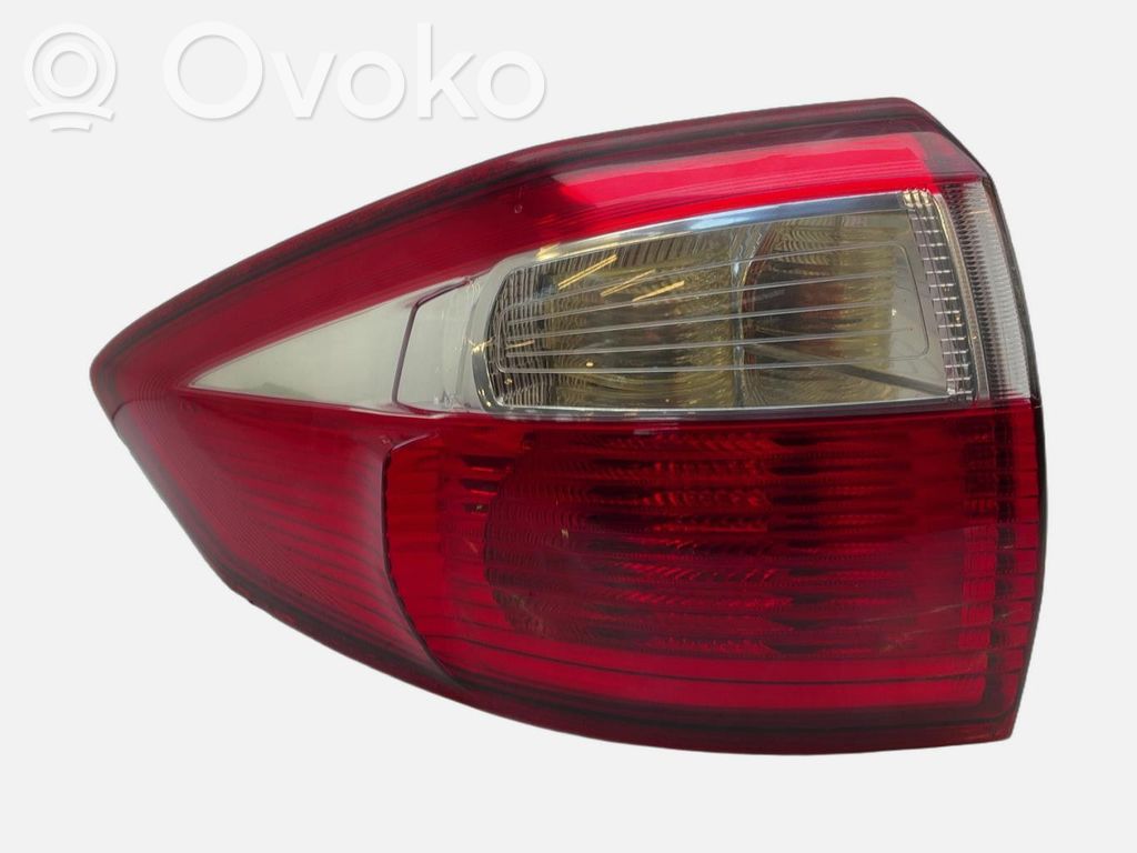 Ford C-MAX II Lampa tylna