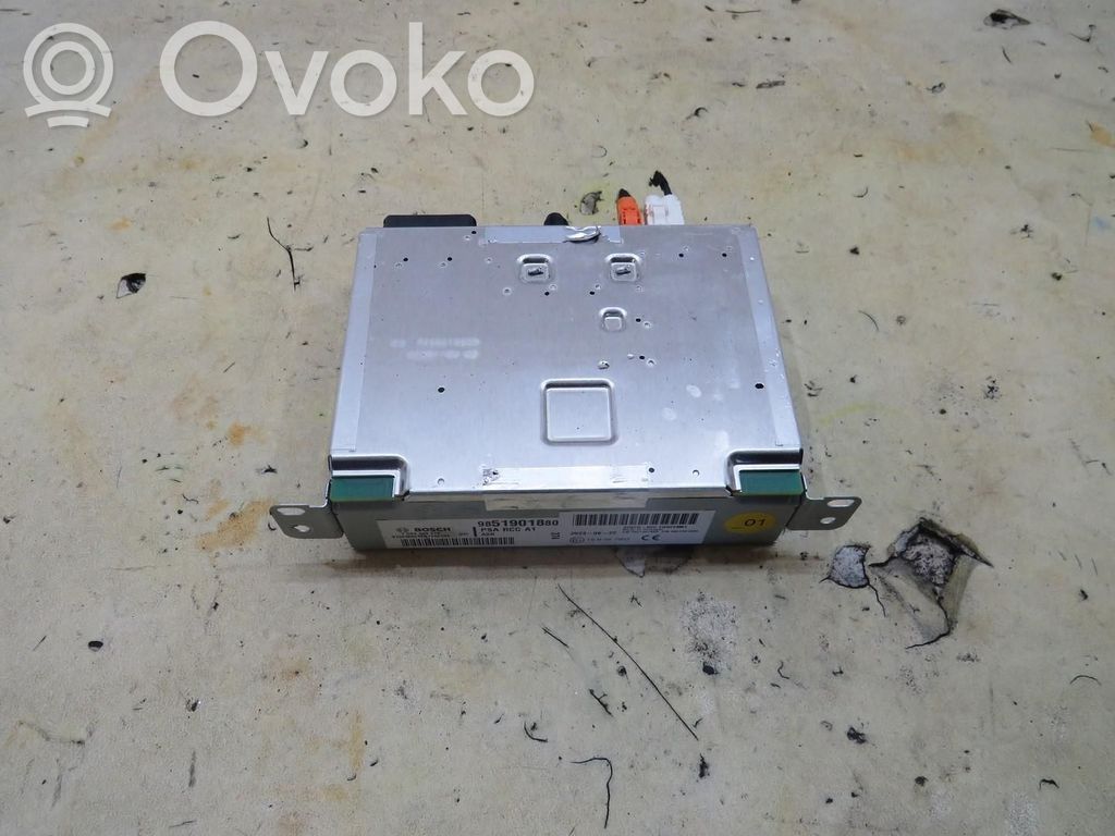 Opel Corsa F Unidad delantera de radio/CD/DVD/GPS 