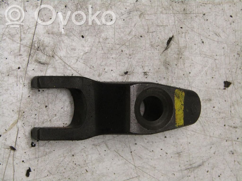 Hyundai Tucson TL Fuel Injector clamp holder 