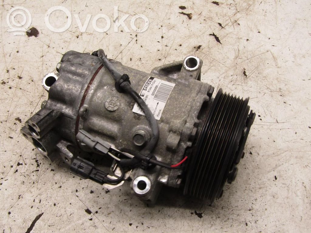 Nissan Juke II F16 Ilmastointilaitteen kompressorin pumppu (A/C) 