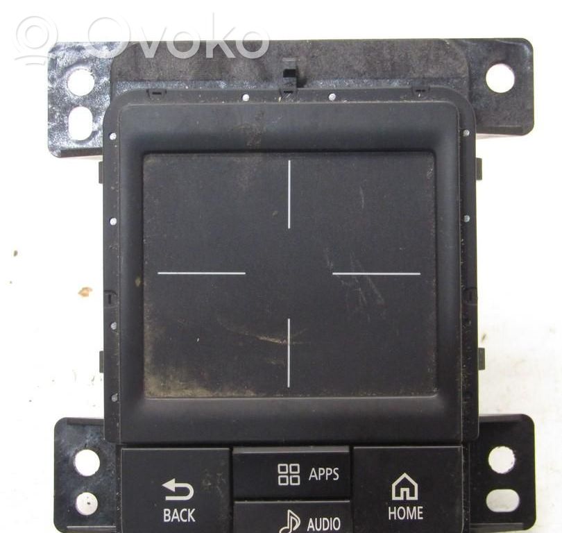 Mitsubishi Eclipse Cross Head unit multimedia control 