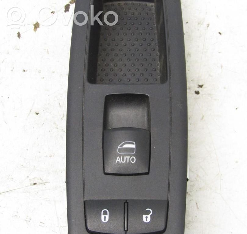 Jeep Cherokee Quarter vent window switch 