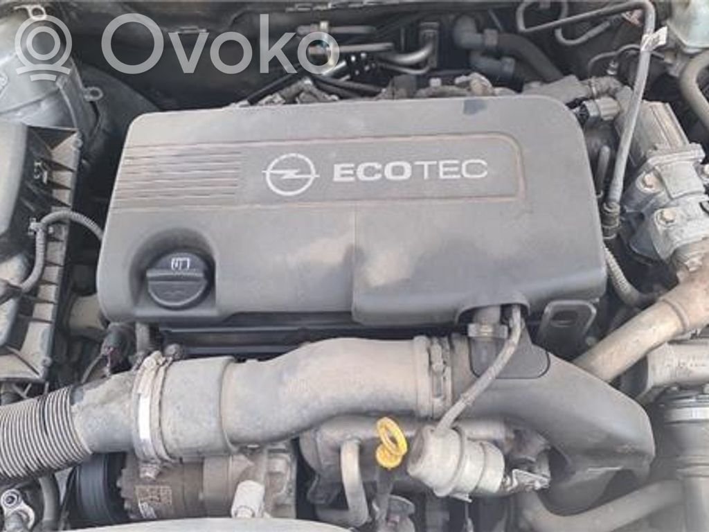 Opel Astra J Variklis 