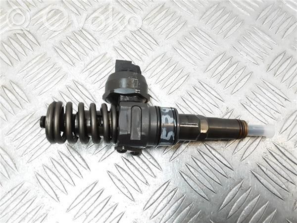 Inyector de combustible   038130073AG,38130073AG,038130073AG,38130073AG