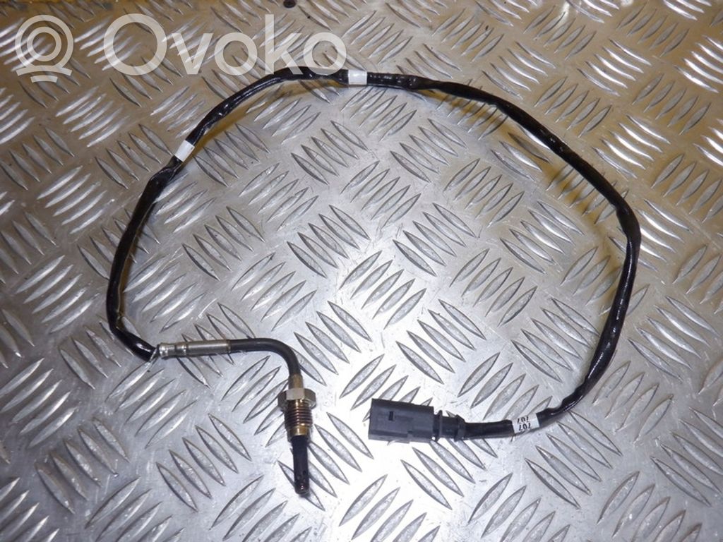 Volkswagen Golf VII Exhaust gas temperature sensor 