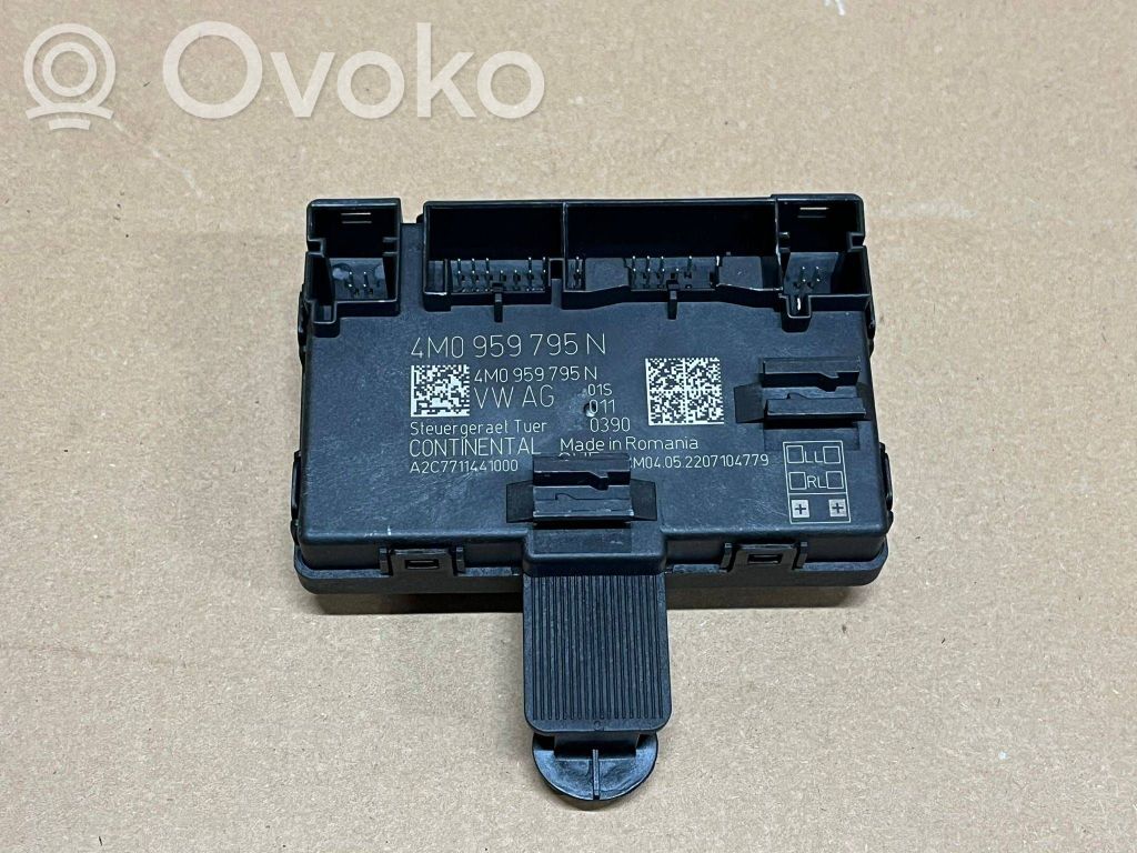 Audi e-tron Door control unit/module 