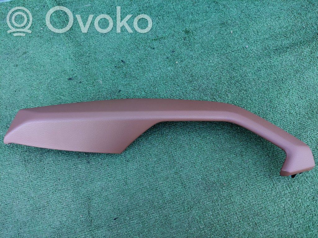 Manecilla interna puerta delantera   4KE867174
