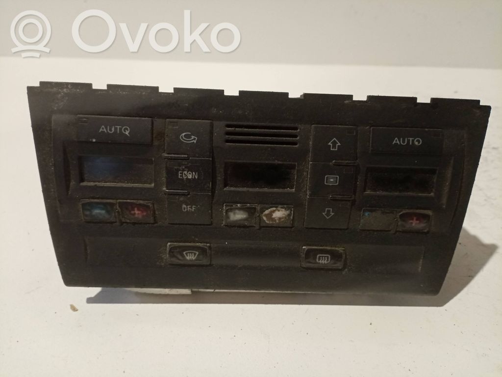 Audi A4 S4 B6 8E 8H Climate control unit 