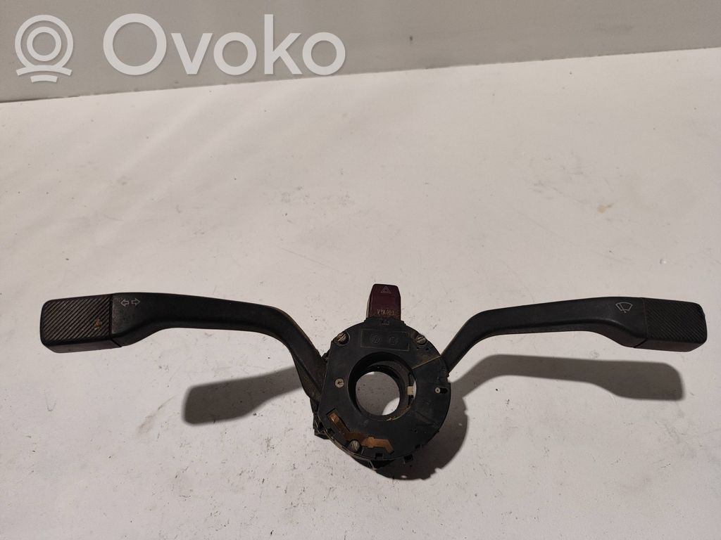 Volkswagen Golf III Wiper turn signal indicator stalk/switch 