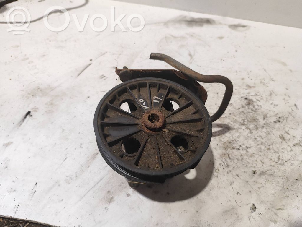 Volvo S40, V40 Power steering pump 