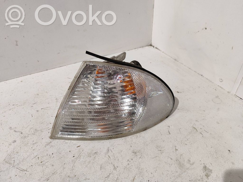 BMW 3 E46 Front indicator light 
