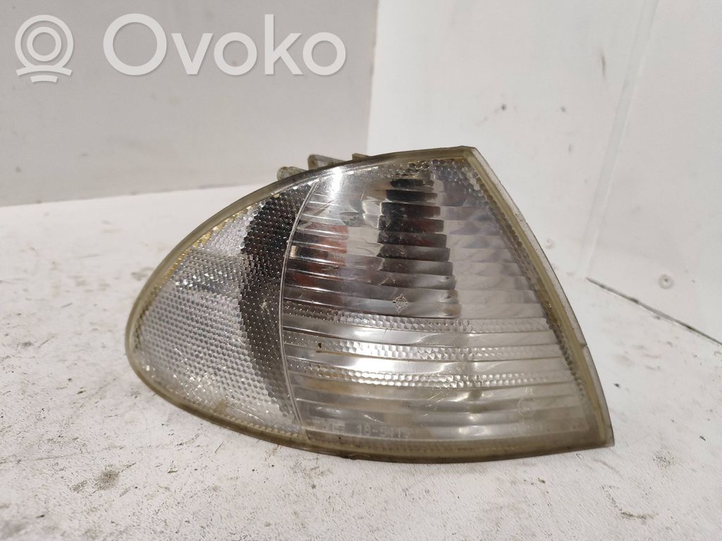 Clignotant avant   185419,010371R