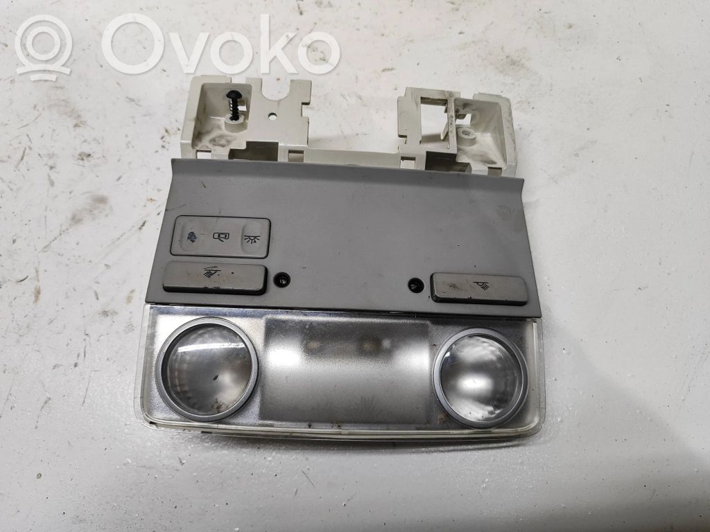 Volkswagen PASSAT B6 Front seat light 