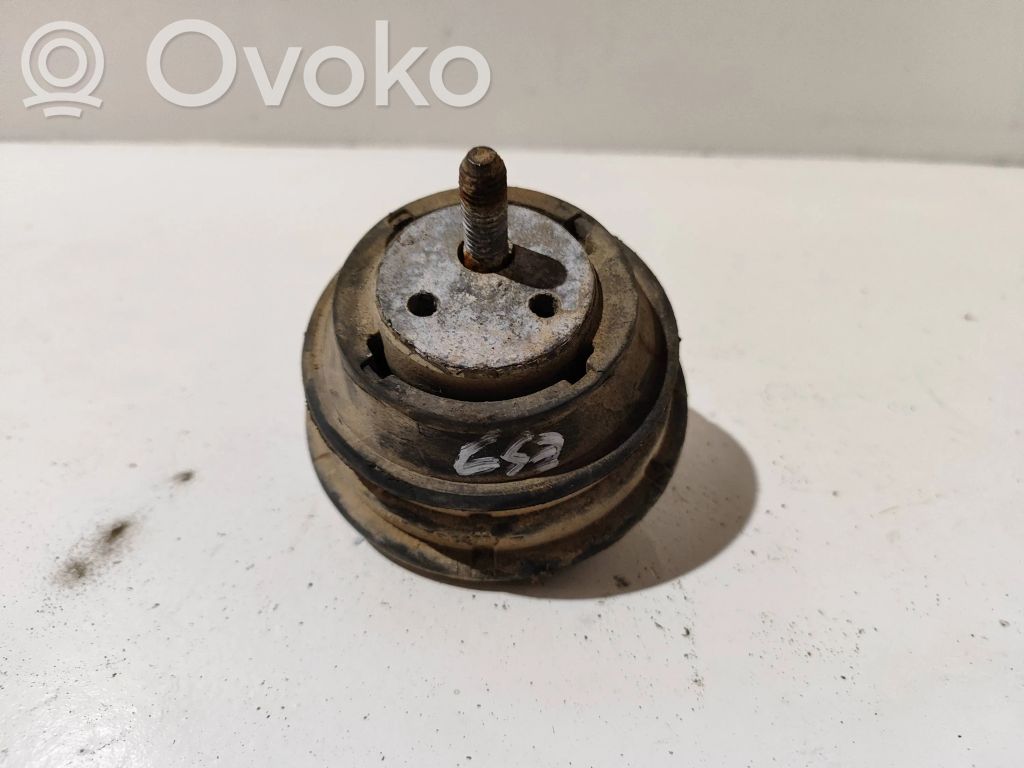 Engine mount bracket   22111094364