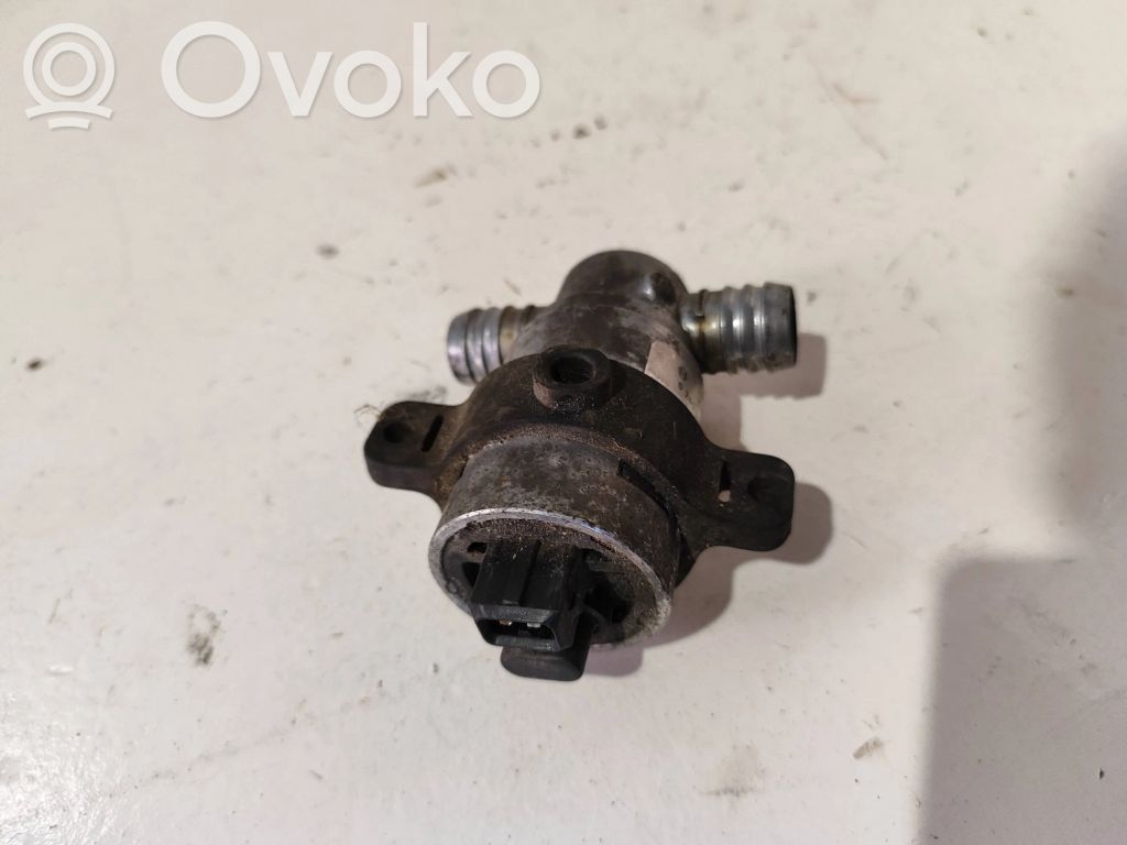 BMW 3 E36 Brīvgaitas vārsts (regulators) 