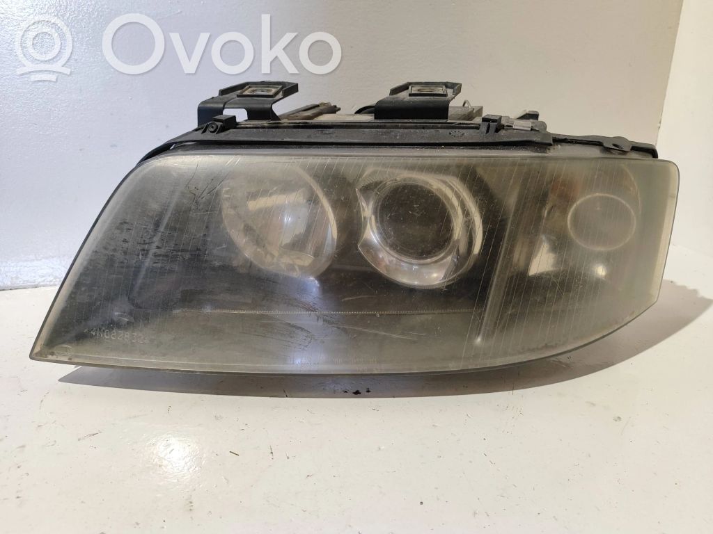 Audi A6 Allroad C5 Headlight/headlamp 