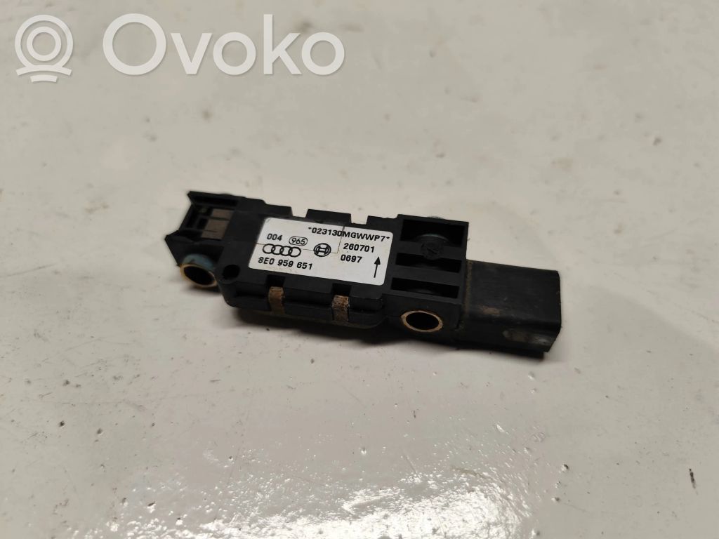 Audi A4 S4 B6 8E 8H Czujnik uderzenia Airbag 