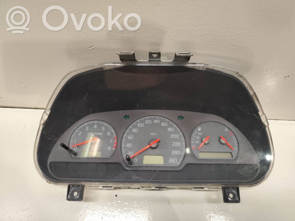 Volvo S40, V40 Spidometras (prietaisų skydelis) 