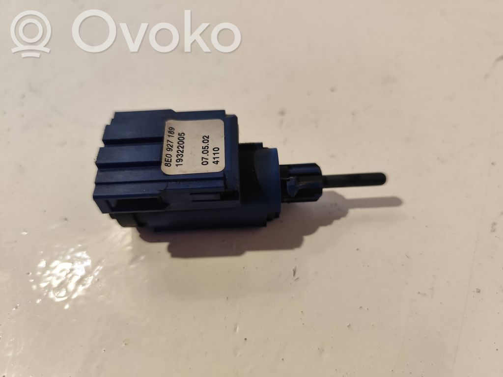 Audi A4 S4 B6 8E 8H Jarrupolkimen anturin kytkin 