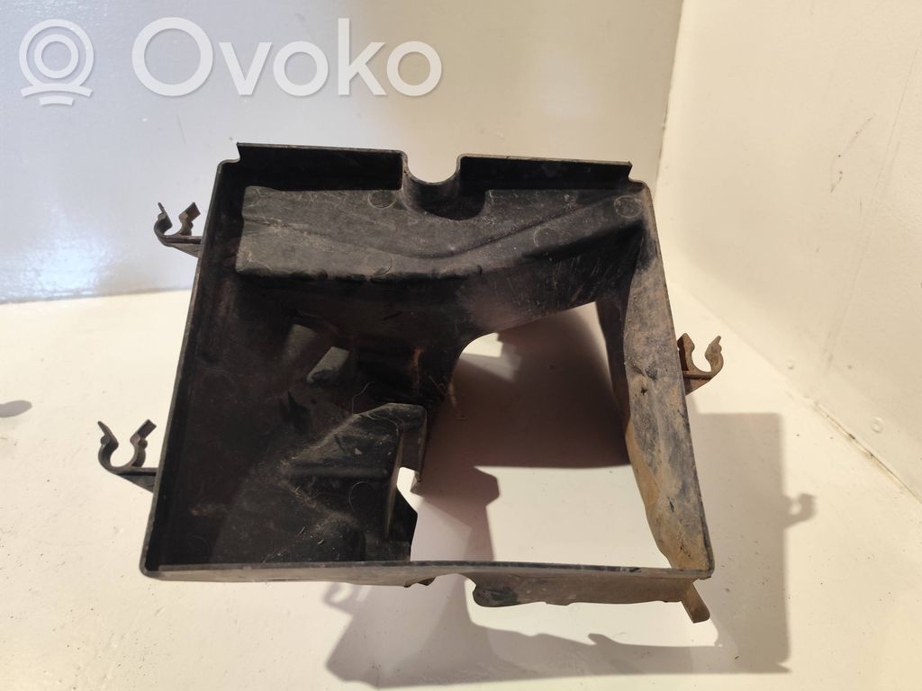 Audi A4 S4 B7 8E 8H Oro nukreipėjas/ kanalas interkūlerio radiatoriaus 