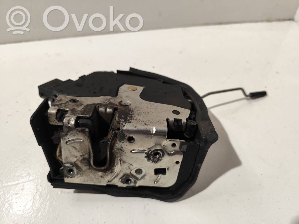 BMW X5 E53 Etuoven lukko 