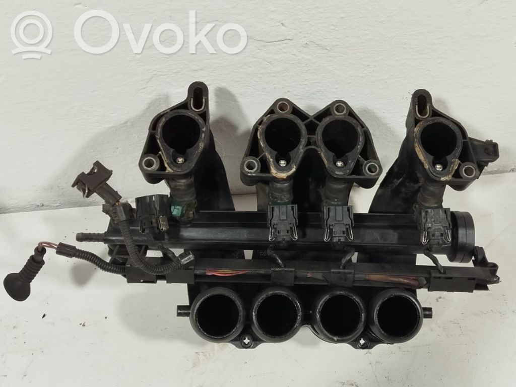 Audi A3 S3 8L Kolektorius įsiurbimo 