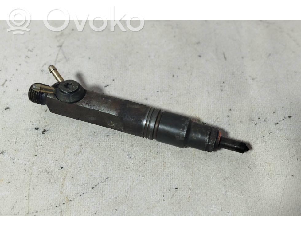 Volvo V70 Inyector de combustible 