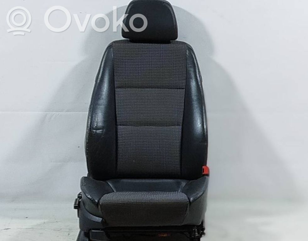 Fotel przedni pasażera   0099224,5001440000