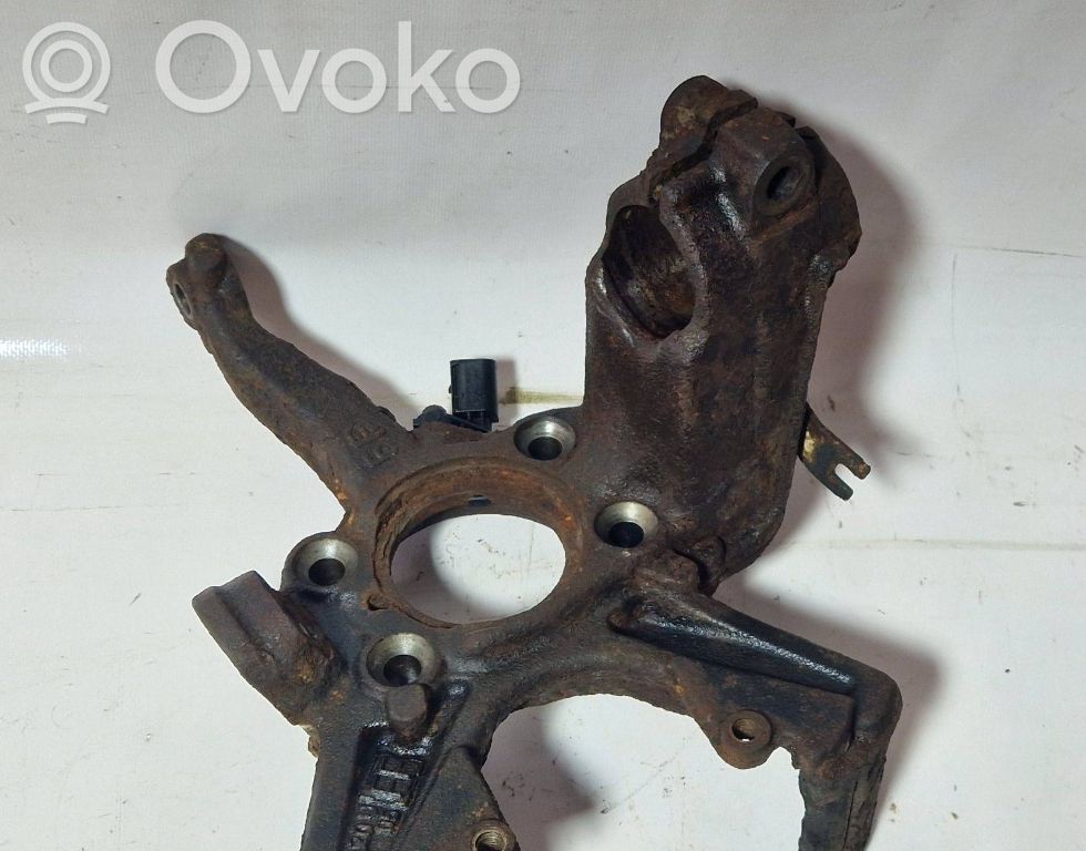Volkswagen Jetta V Zwrotnica koła przedniego 