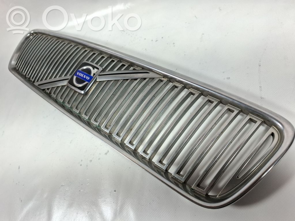 Volvo S40 Etusäleikkö 