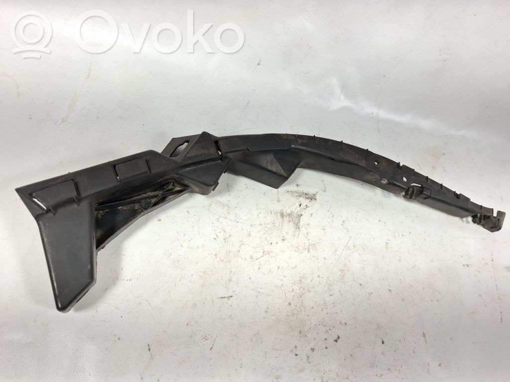 Volkswagen PASSAT B5 Front bumper mounting bracket 