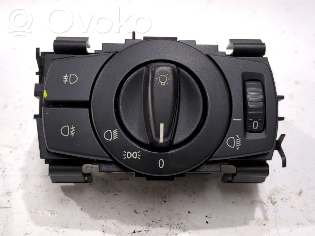 Interruptor de control del panel de luces   693279403