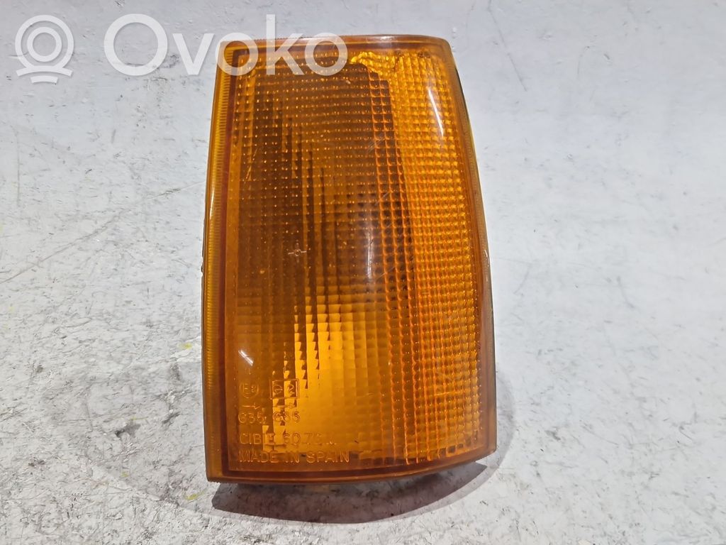 Renault 9 Third/center stoplight 