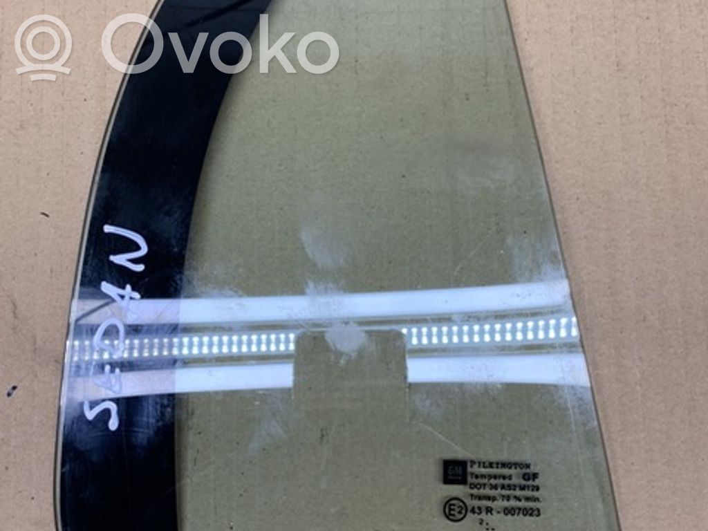 Opel Vectra C Szyba karoseryjna drzwi tylnych 