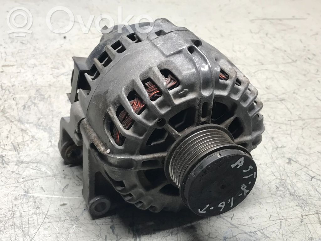Opel Astra J Ģenerators 