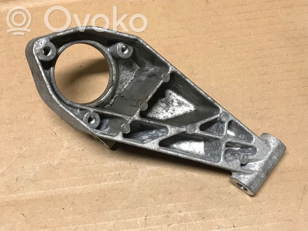 Opel Mokka X Driveshaft support bearing bracket 