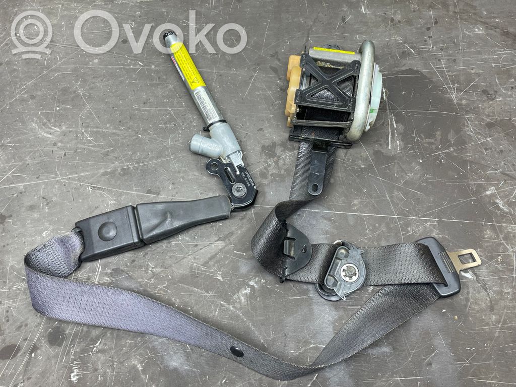 Opel Insignia A Pas bezpieczeństwa fotela przedniego 