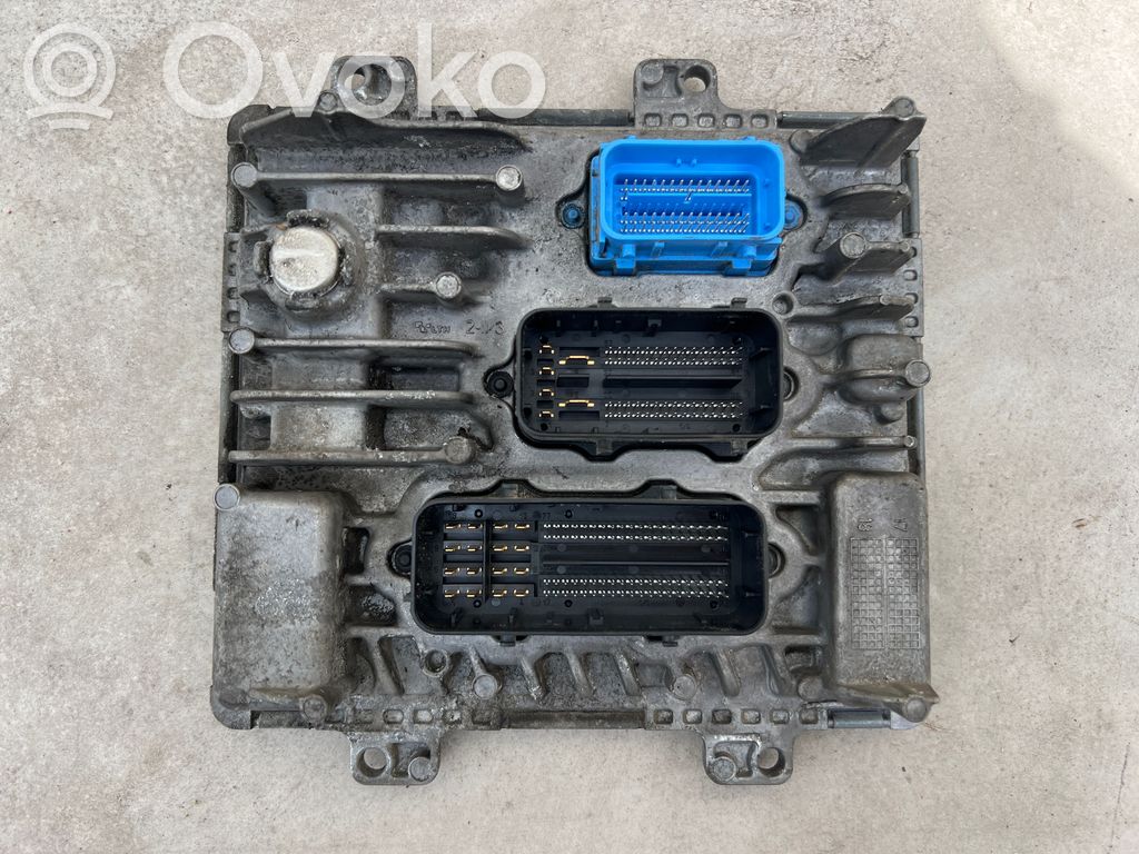 Opel Insignia B Engine control unit/module 