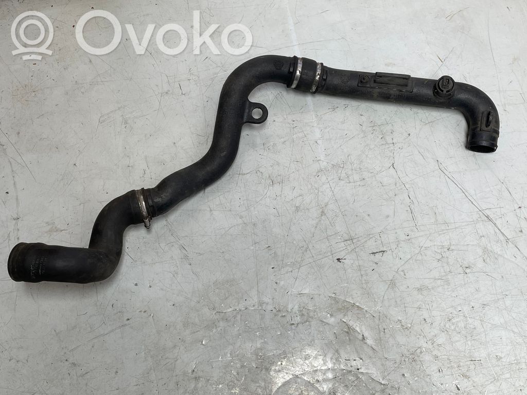 Audi A4 S4 B7 8E 8H Interkūlera šļūtene (-es) / caurule (-es) 