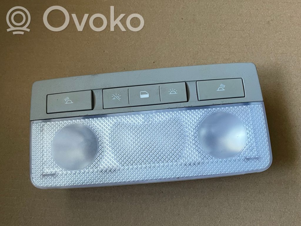 Opel Astra J Światło fotela przedniego 