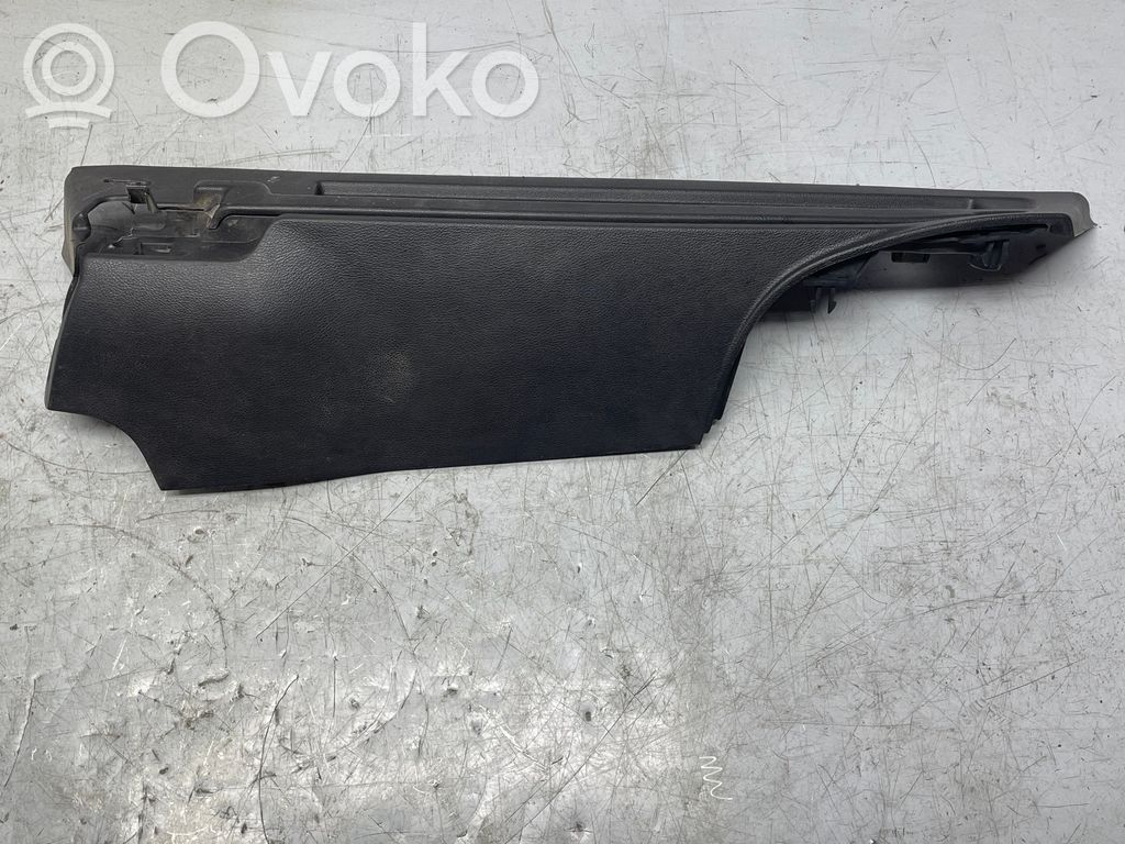 Mocowanie półki/rolety bagażnika   13222411,23177927,22640299