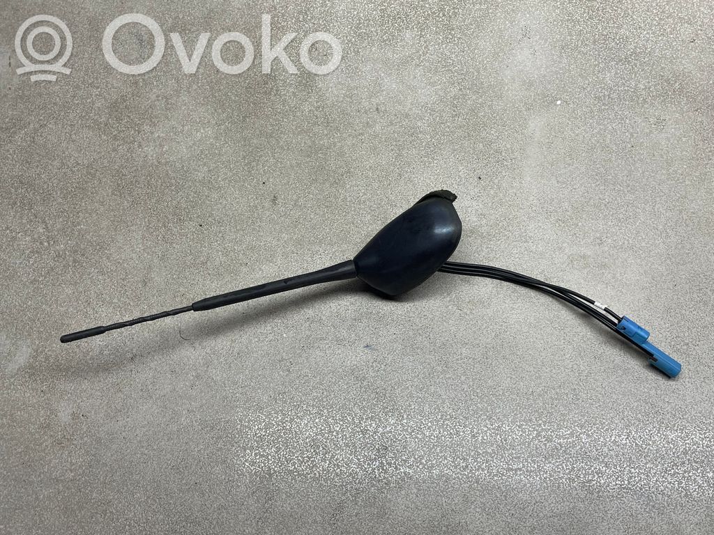 Opel Zafira B Antena radiowa 
