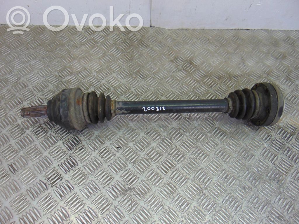 BMW 7 E65 E66 Kardanas komplekte 