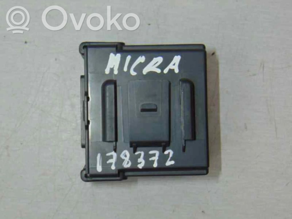 Unidad de control/módulo del motor   284E75FA8A
