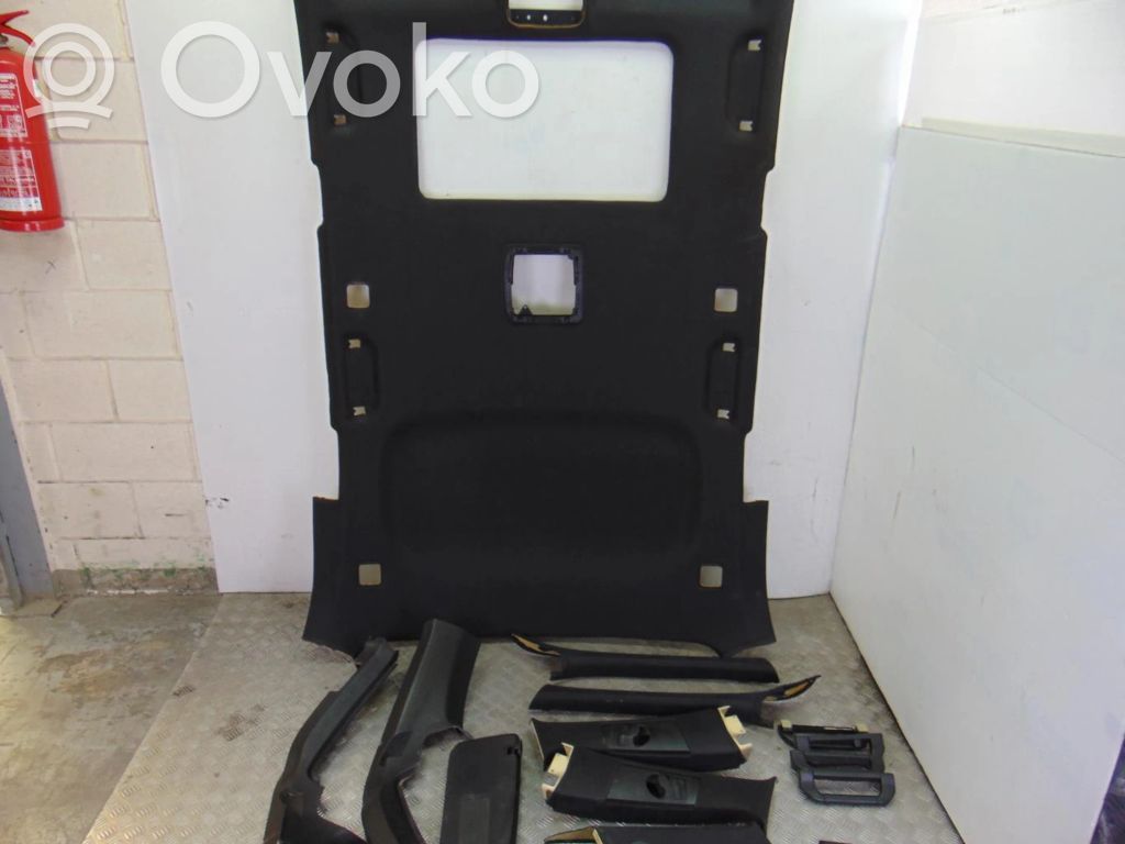 Techo   NEGRO,TECHOINTERIOR