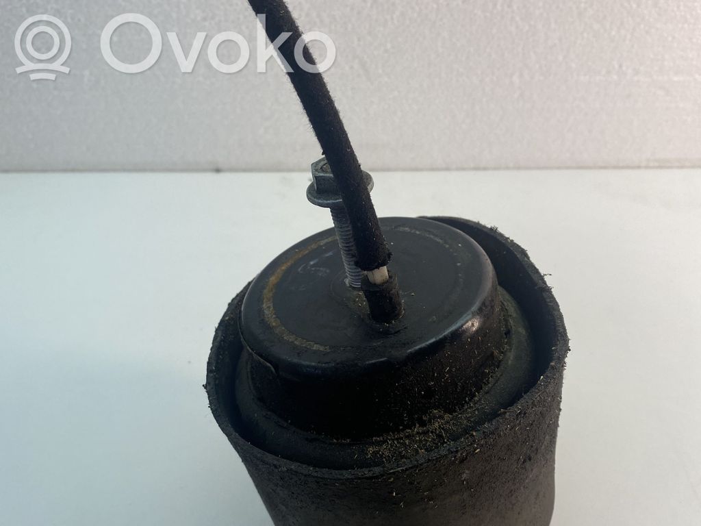 Engine mount bracket   3D0199381N,3D0199381S,3D0199381P,3D0199381Q