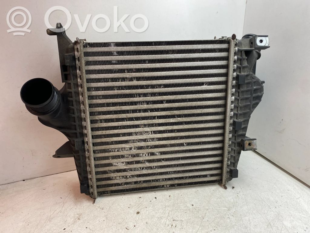 Audi Q7 4M Interkūlerio radiatorius 