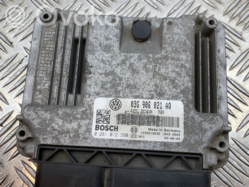 Volkswagen Caddy Engine control unit/module 