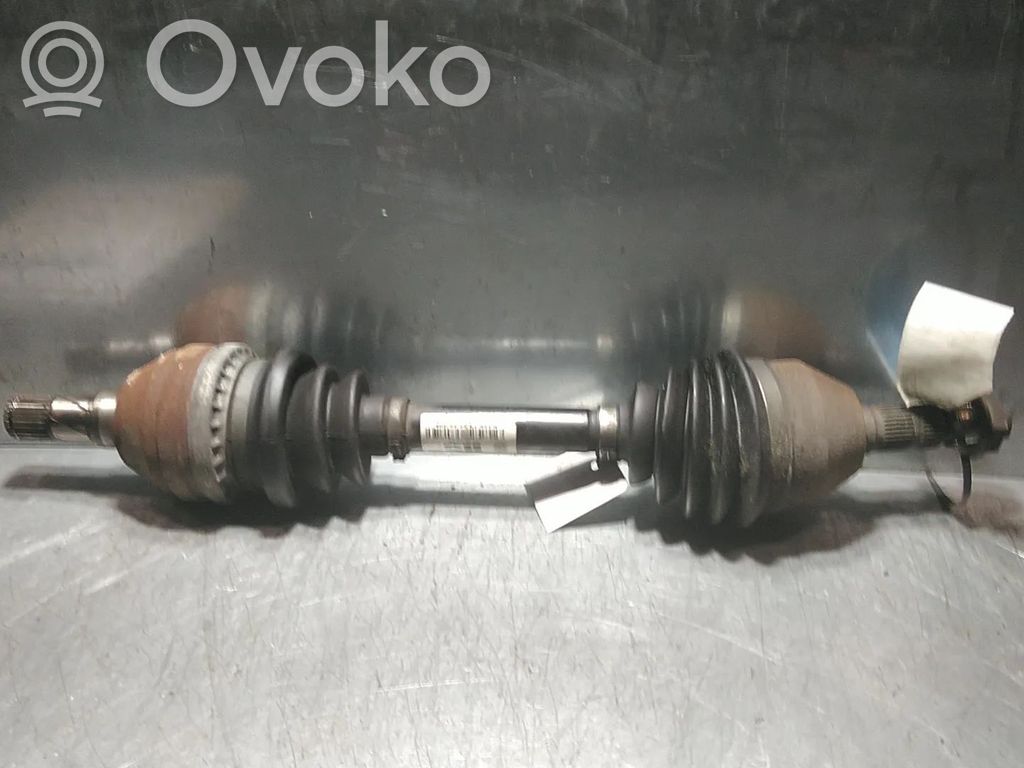 Opel Astra H Półoś przednia 