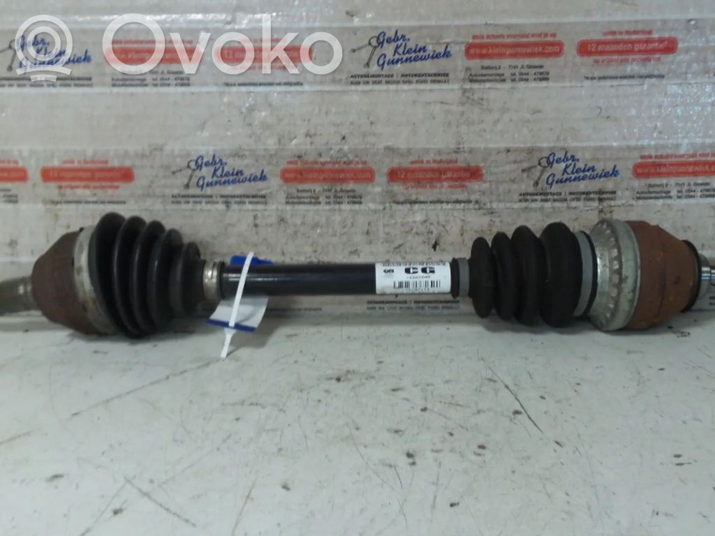 Opel Astra J Półoś przednia 